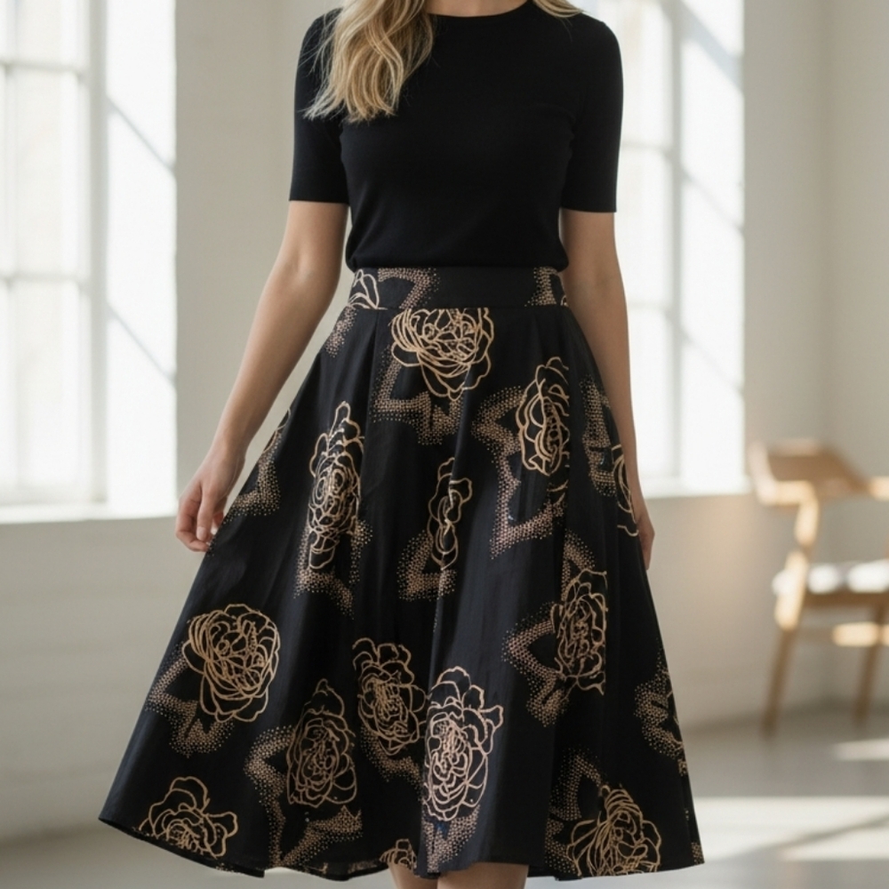 Miss Selfridge Black and Cream Floral A-Line Skirt 6816